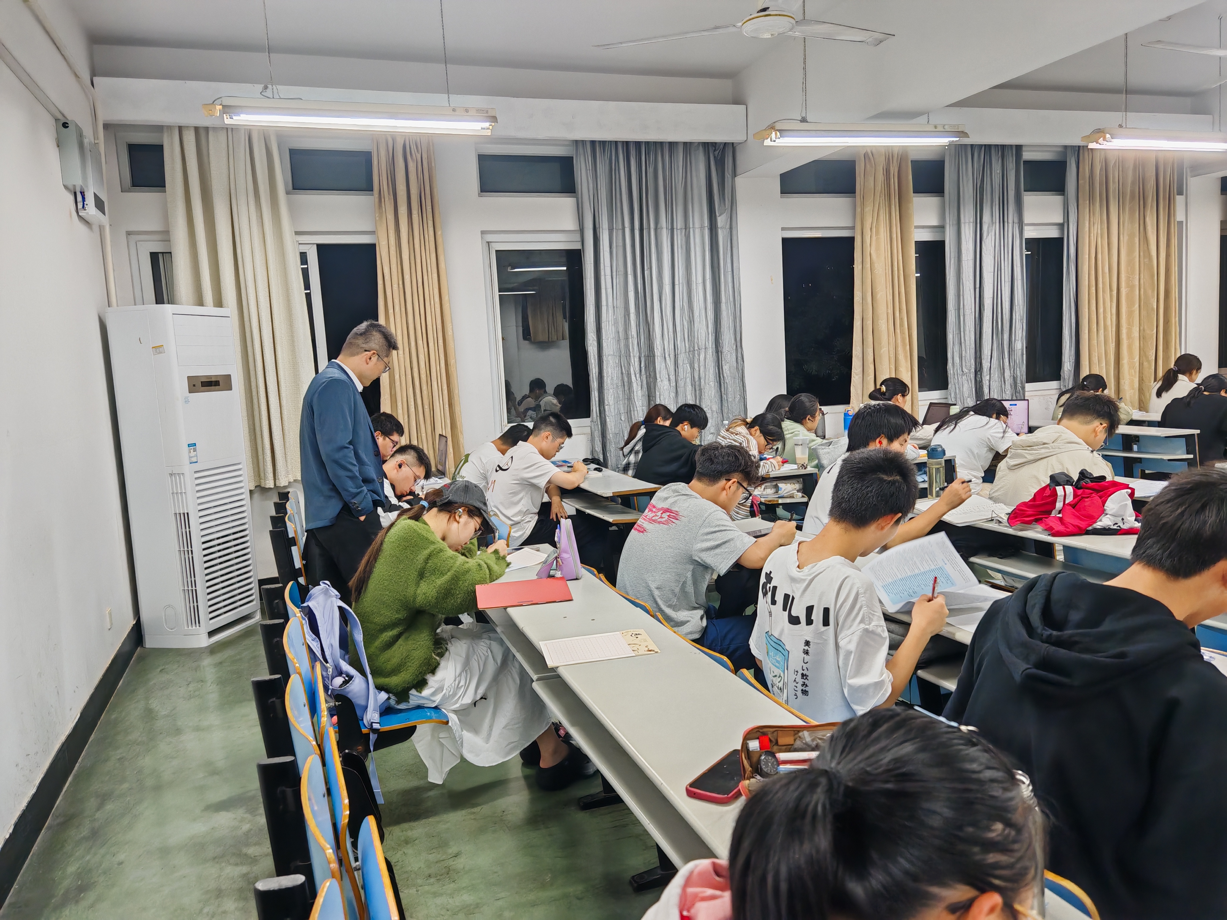 1c06572f79f112cbc93848085d3e059.jpg 1c06572f79f112cbc93848085d3e059.jpg