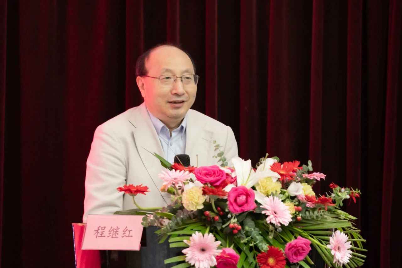 D4AB2A0C4FF534D1120FADB6ED6_115CF155_1883B.jpg a68375d56311b57663bcbdcdc851806e.jpg