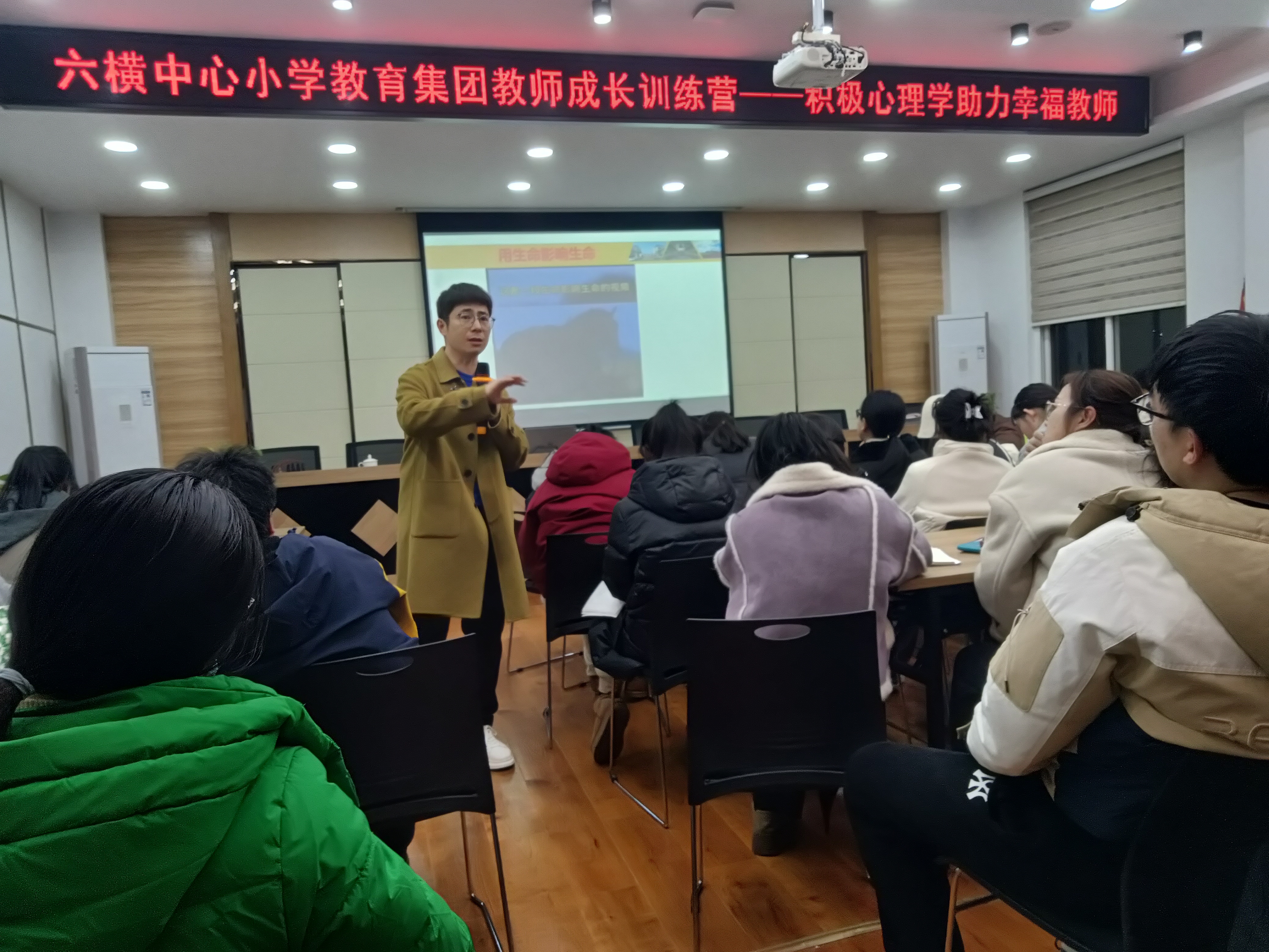 38209ad7c98da0a082c5ad64c11b73e.jpg 38209ad7c98da0a082c5ad64c11b73e.jpg