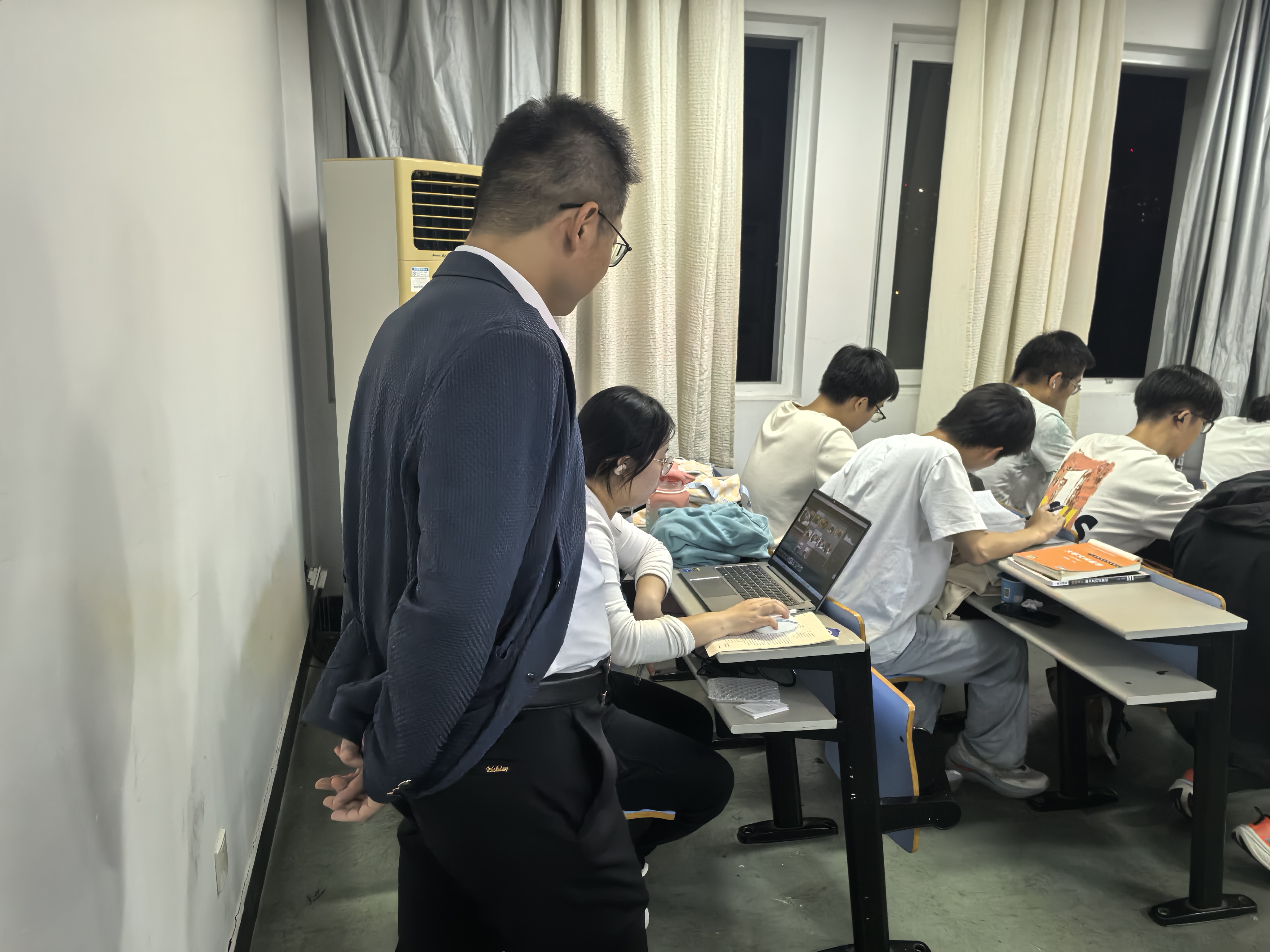 f155d8646b07ca81b6f458cbfd77df2.jpg f155d8646b07ca81b6f458cbfd77df2.jpg